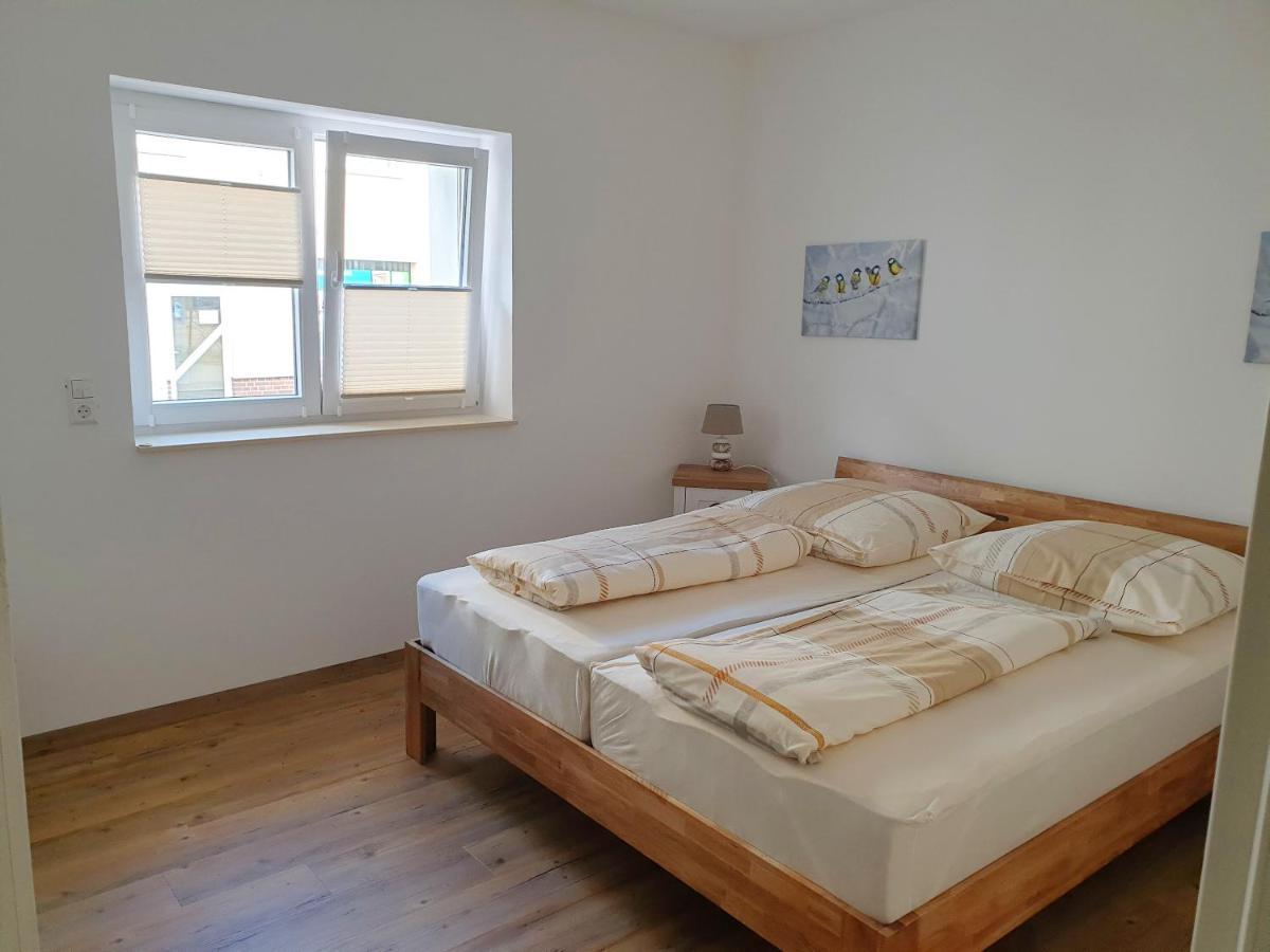 Ferienwohnung Zur Flatter-Ulme Weisswasser Exteriör bild